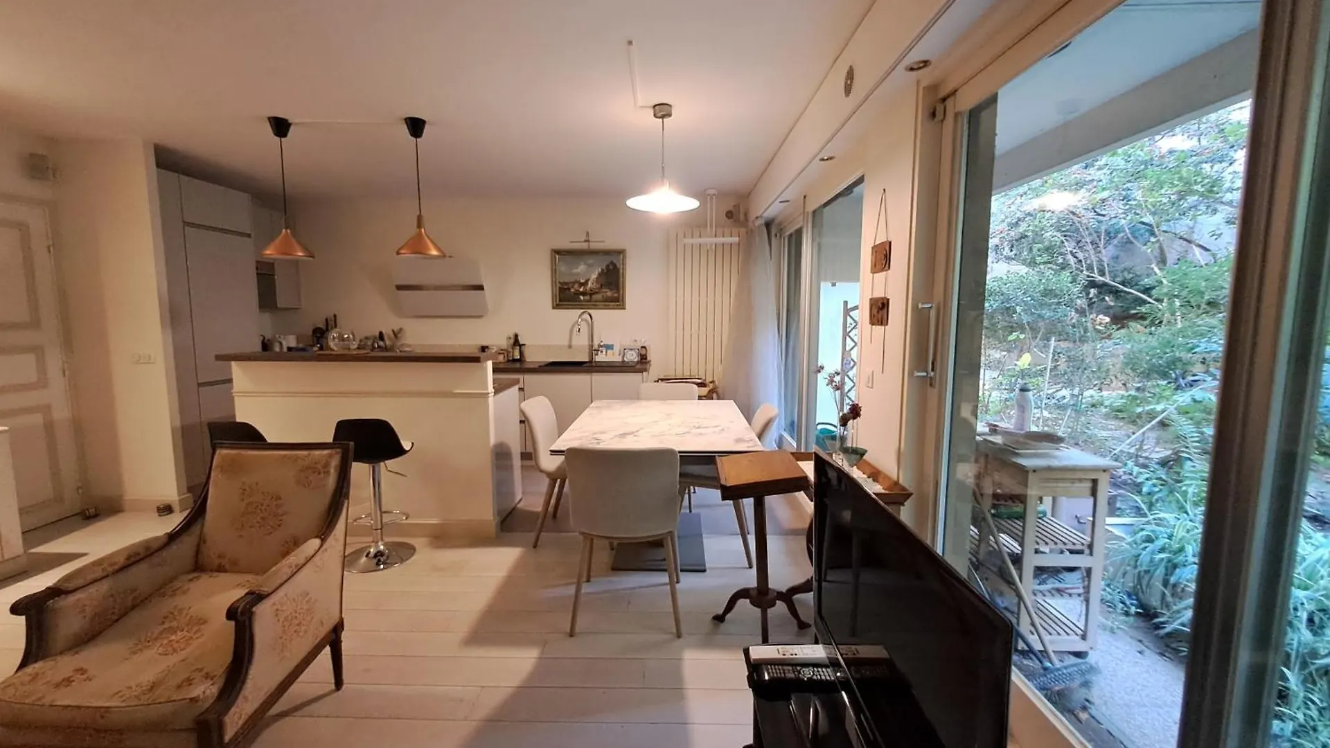 Salle - Ci - Appartement Avec Jardin - Paris 6Eme 0*,  フランス